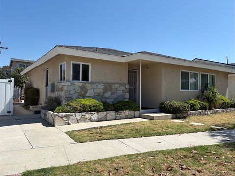 Photo of 2537 W 225th Place #A, Torrance, CA 90505 (MLS # SB26102541)