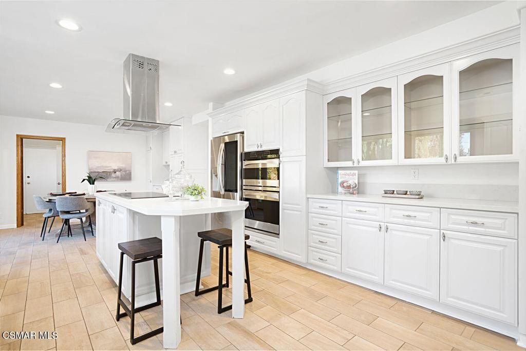 Photo of 1811 El Monte Drive, Thousand Oaks, CA 91362 (MLS # 225005586)