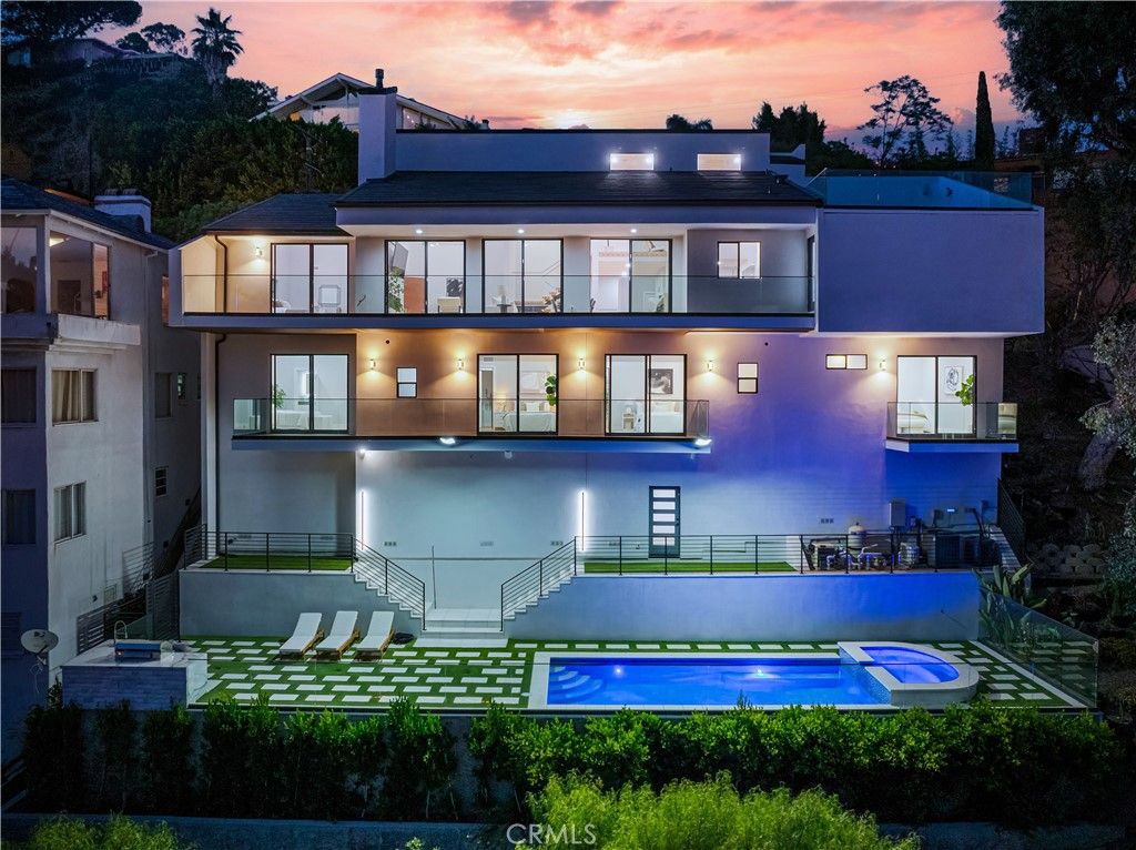 Photo of 8566 Hollywood Boulevard, Los Angeles, CA 90069 (MLS # SB25188099)