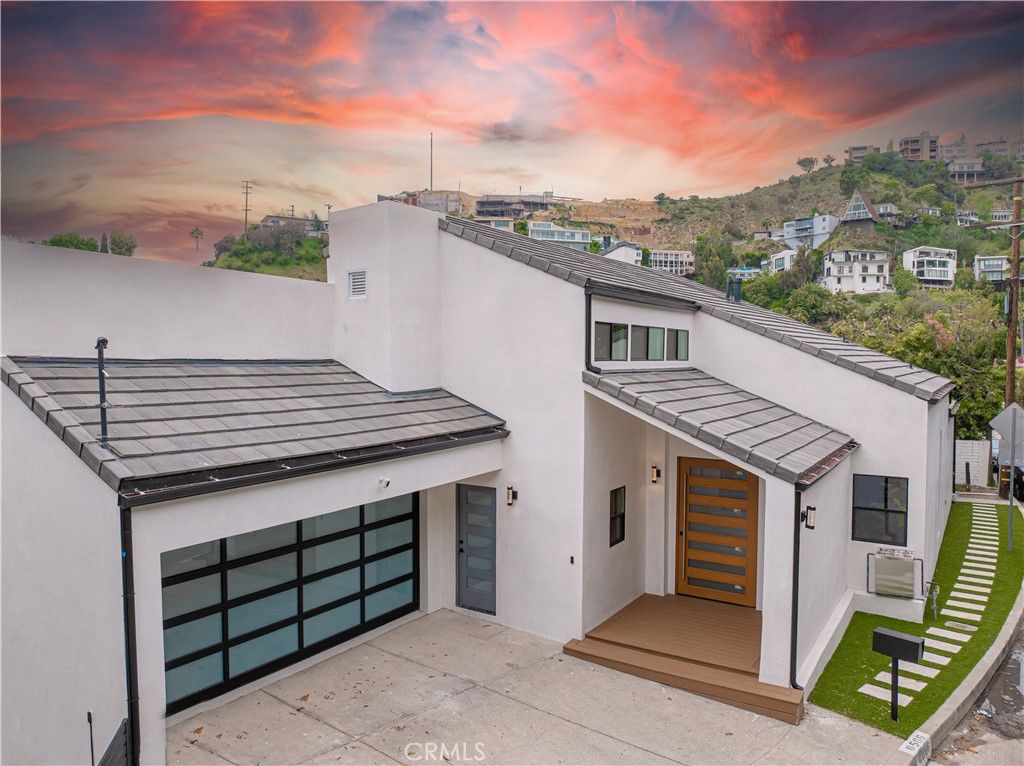 Photo of 8566 Hollywood Boulevard, Los Angeles, CA 90069 (MLS # SB25188099)