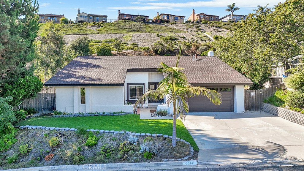33741 Paseo De Decora