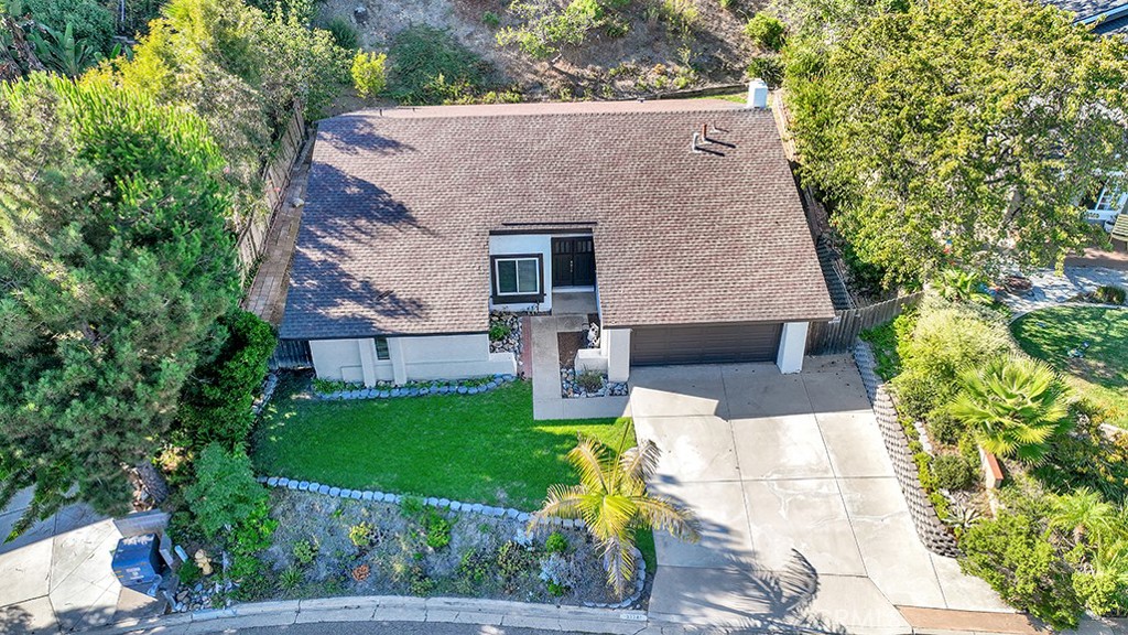 33741 Paseo De Decora