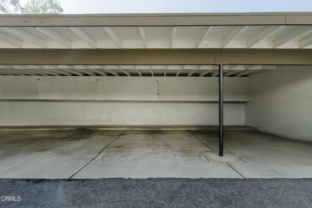 Woodlake Village - Residential