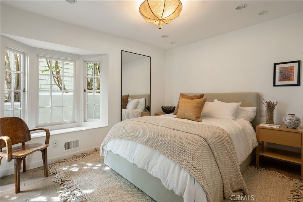 998 EMERALD BAY, Laguna Beach CA 92651 - Photo 20