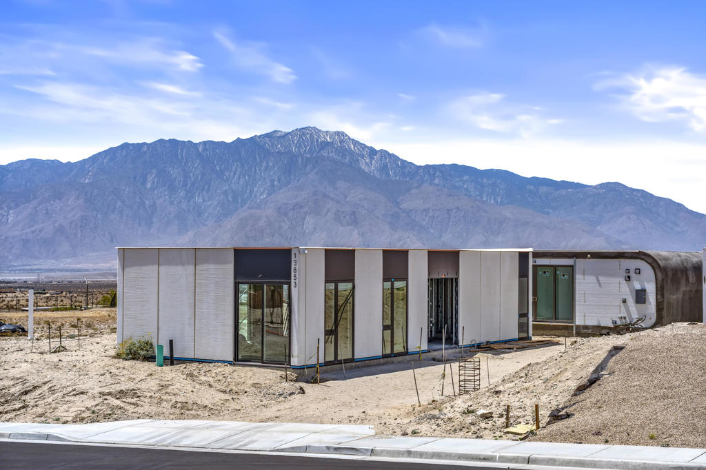 Vista Hacienda - Residential