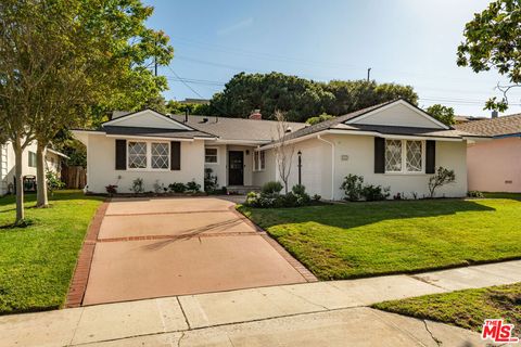 Photo of 4922 Paseo Del Pavon, Torrance, CA 90505 (MLS # 26730371)