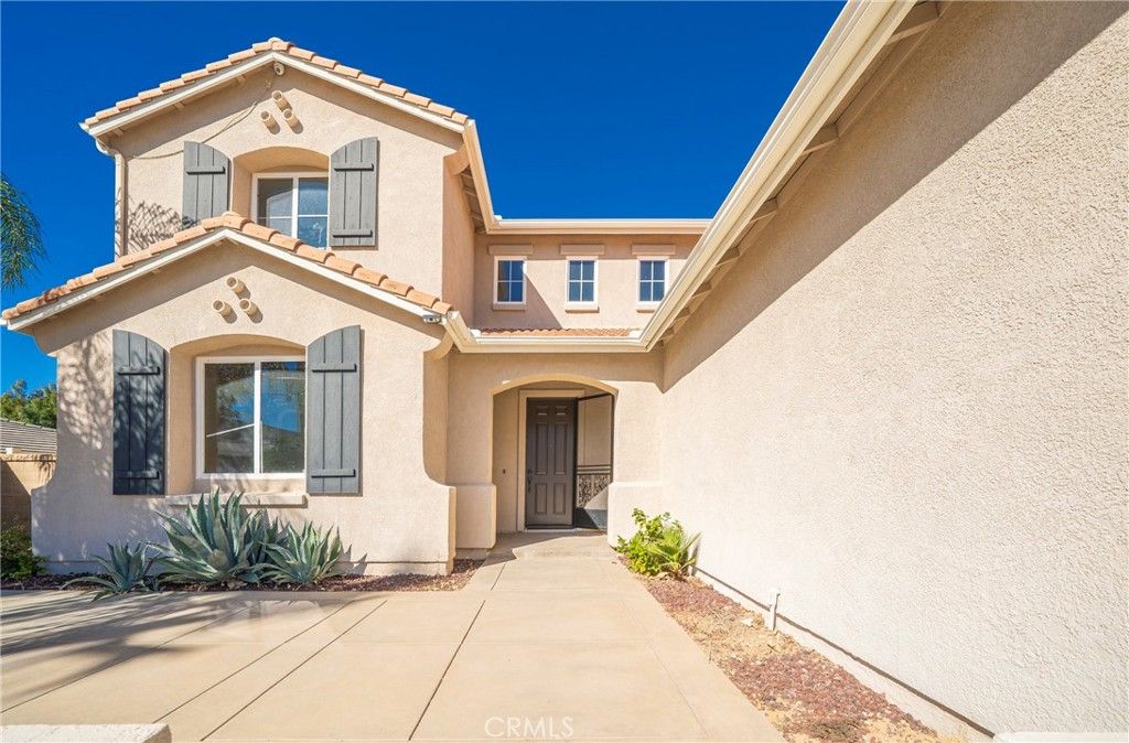 Photo of 28418 Saddlecrest Street, Menifee, CA 92585 (MLS # IG25255788)
