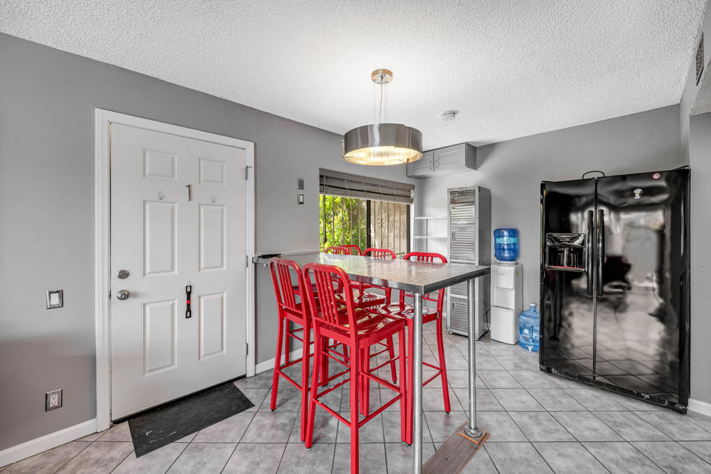 1111 Ramon Road 1