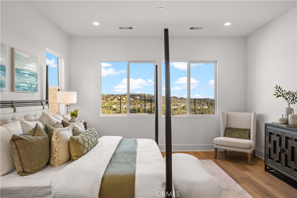Oaks at portola Hills - Residential