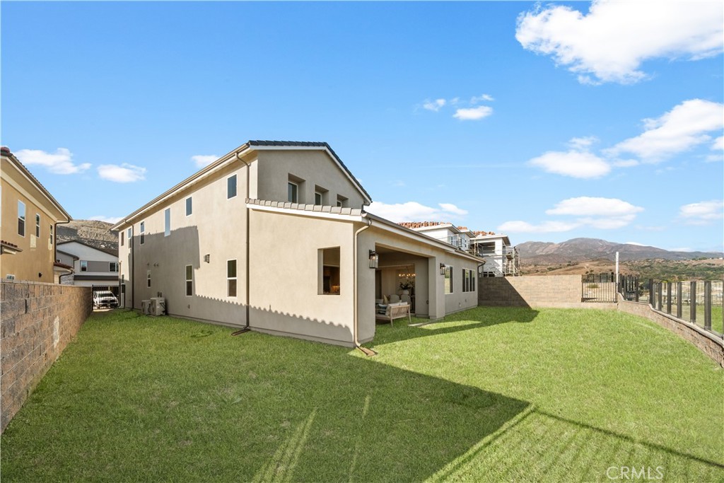 Oaks at portola Hills - Residential