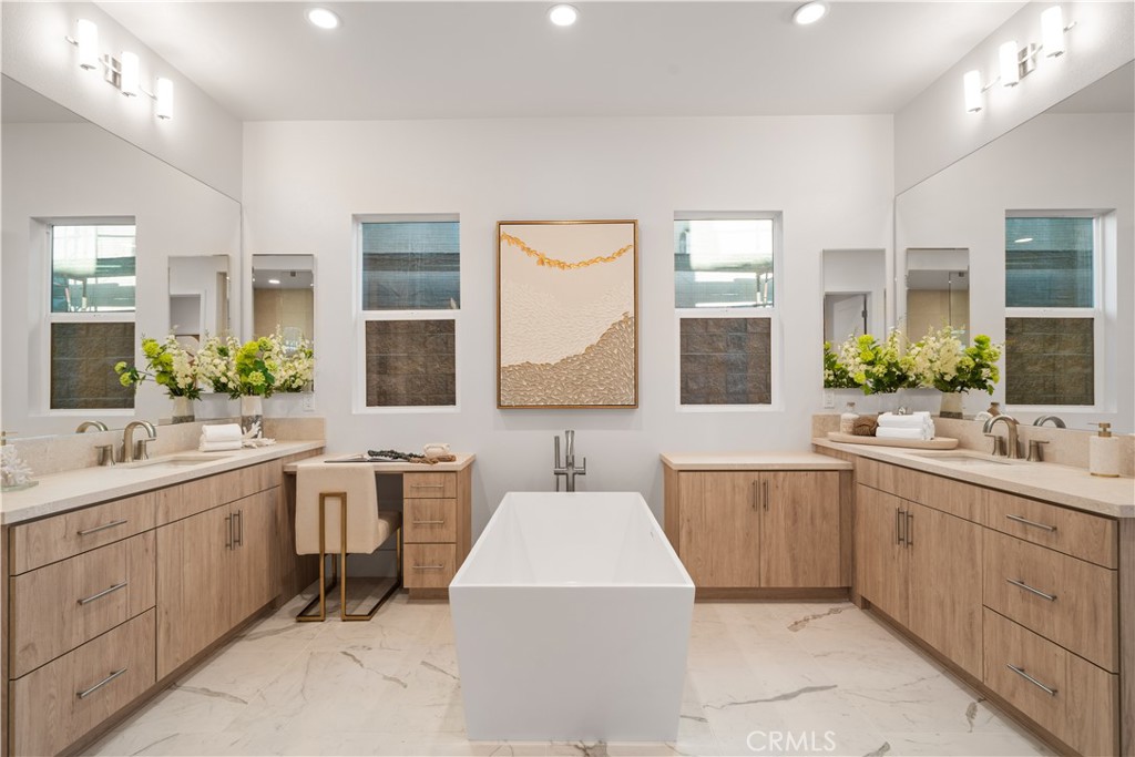 Oaks at portola Hills - Residential