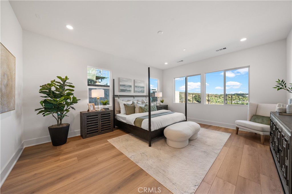 Oaks at portola Hills - Residential