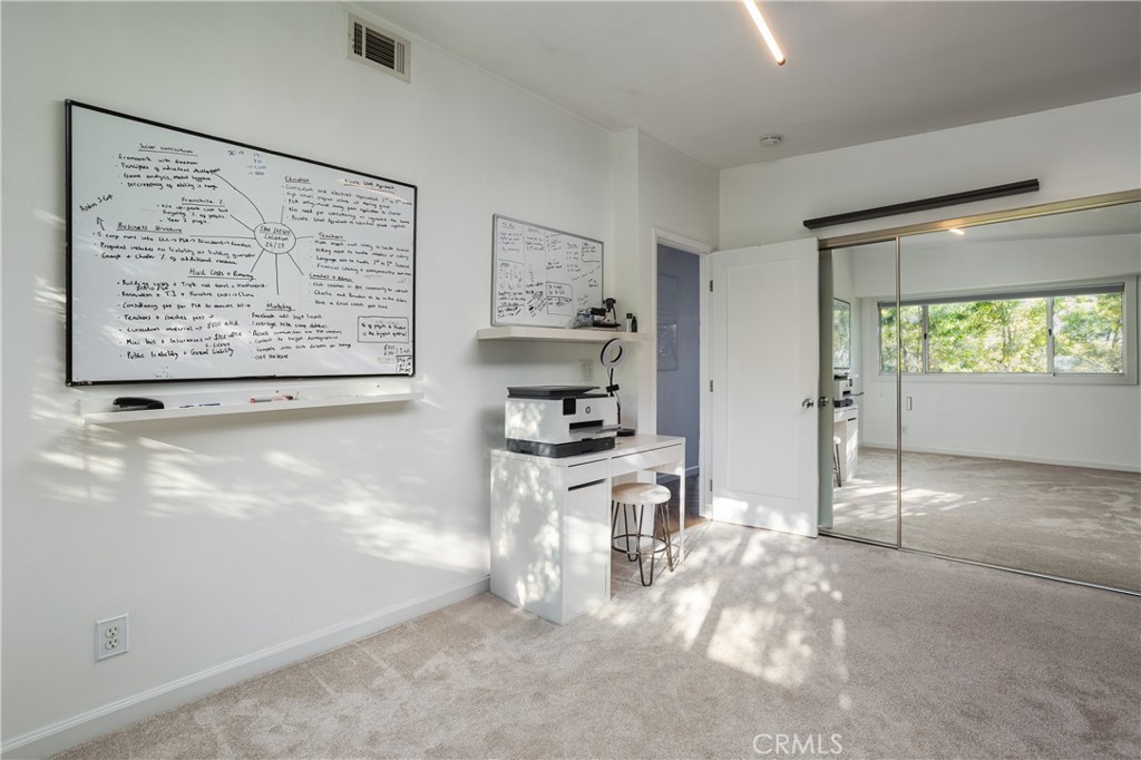 Costa Mesa Triangle (CTRI) - Residential