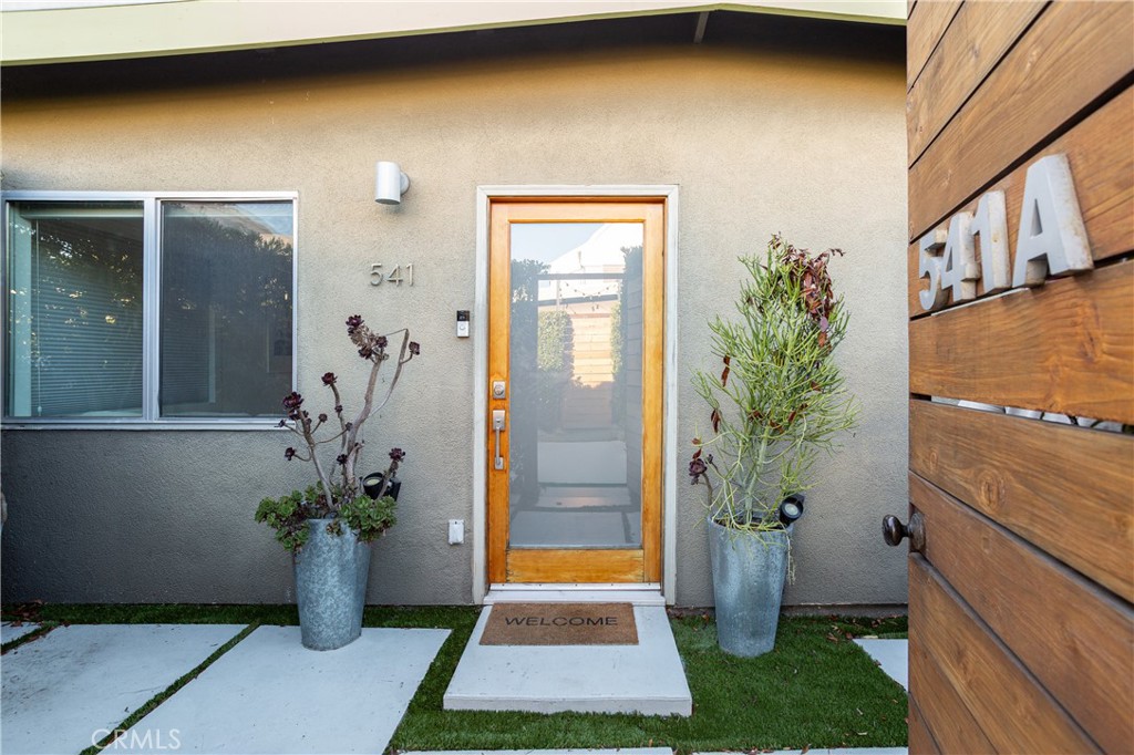 Costa Mesa Triangle (CTRI) - Residential