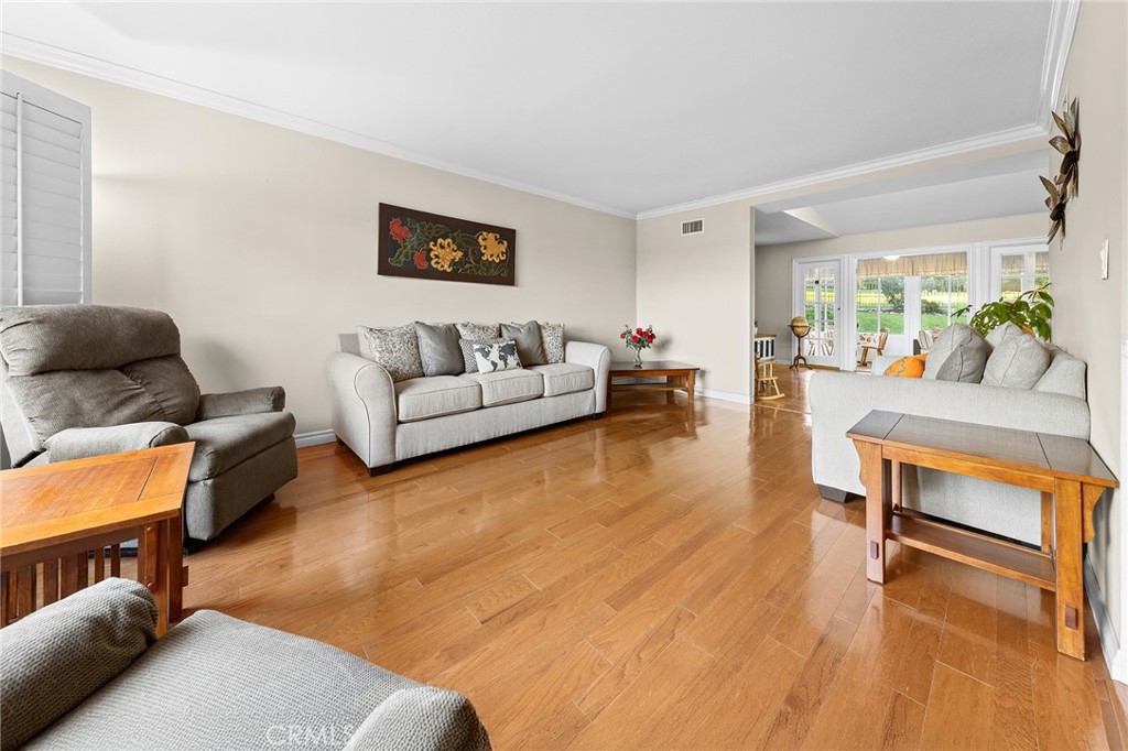 2070 Whitebluff Drive