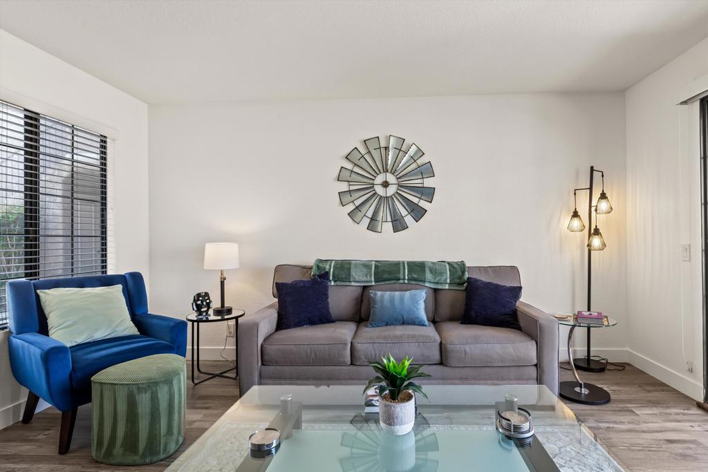 2700 E Mesquite Avenue D17