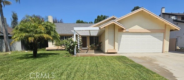 Experience a communter Friendly single-story, located in a wonderful North Corona neighborhood. This lovely pride-of-ownership home has 4 Bedroom, 2 Bath with over 1600sf of total living space and over 9000sf Pool / Spa Size Lot. As you approach the property, you'll be struck by its charming curb appeal The exterior of the home boasts a stucco finish, with a shingle roof and windows that allow for natural light to pour in.. The living room features high ceilings ans Fireplace. The bedrooms are located on the opposite side of the home, providing privacy and quiet. Each of the four bedrooms is generously sized and features plenty of closet space. The backyard includes a patio, which is perfect for enjoying a barbecue or hosting a summer party. , this single story 4-bedroom 2-bathroom home offers a comfortable lifestyle in a beautiful and desirable location. Come and see 936 Auburndale St. today