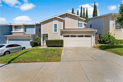 Photo of 12331 Carl Street, Pacoima, CA 91331 (MLS # SR25224340)