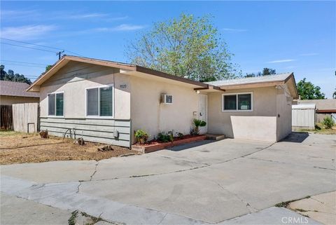Photo of 9323 Sage Avenue, Riverside, CA 92503 (MLS # PW26075149)