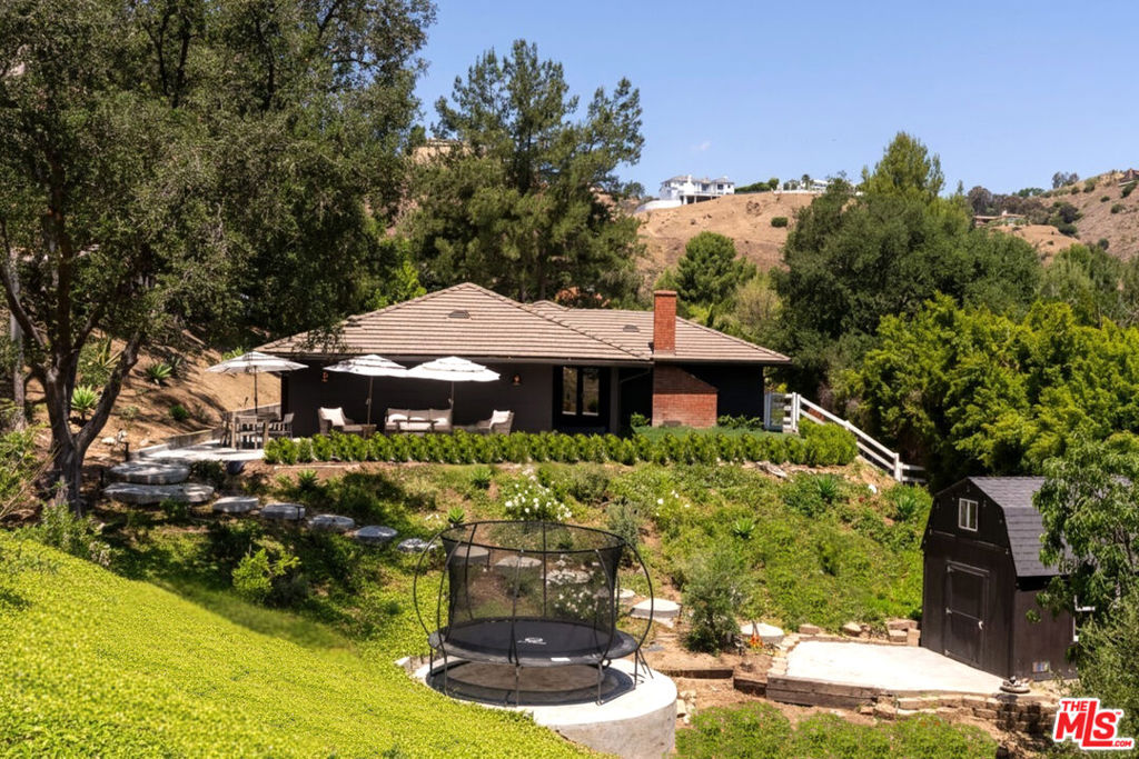 6 Buckskin Court