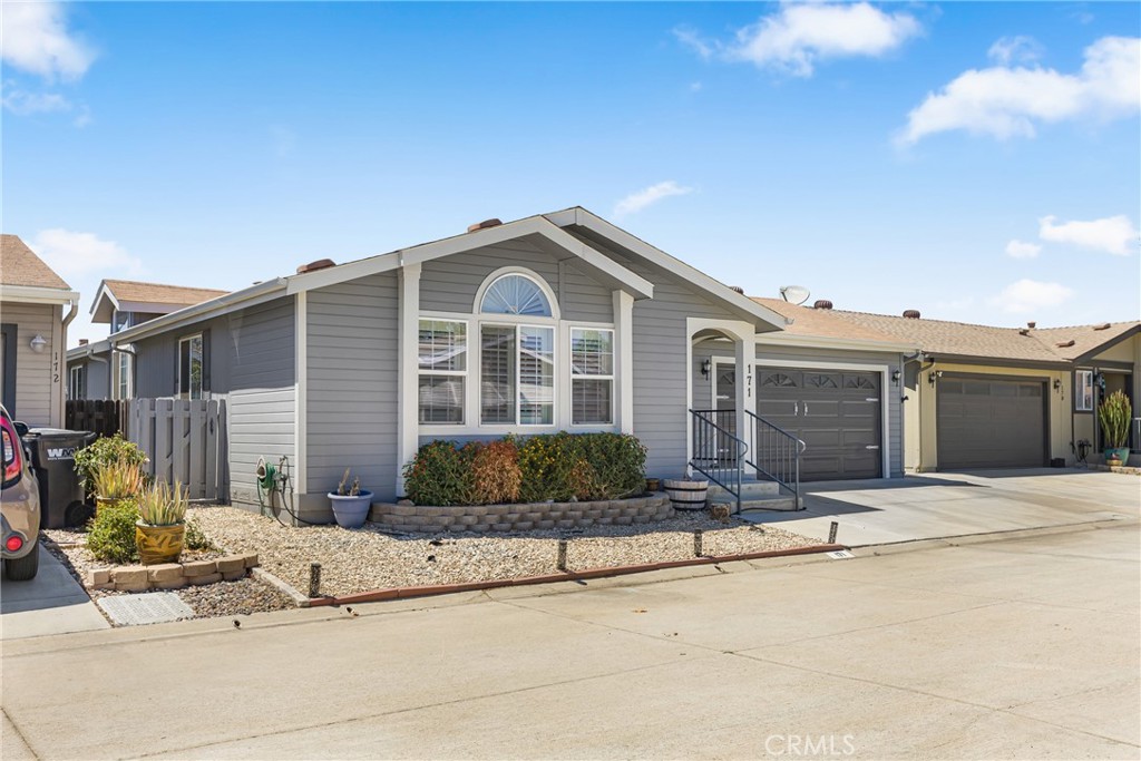 27250 Murrieta Road 171