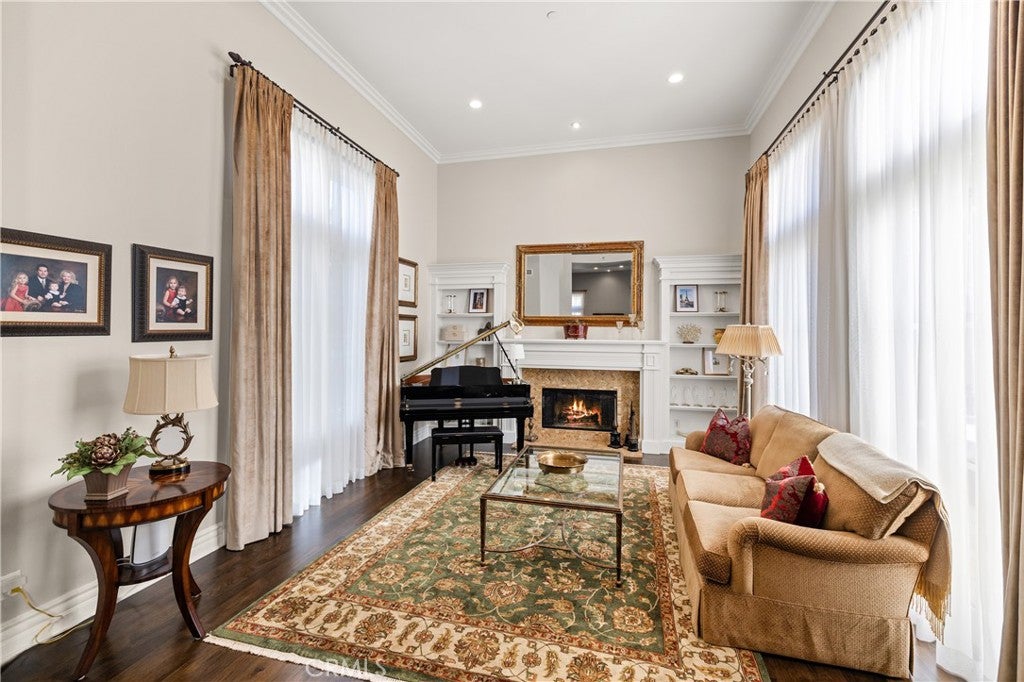 1005 Cheshire Hills Court