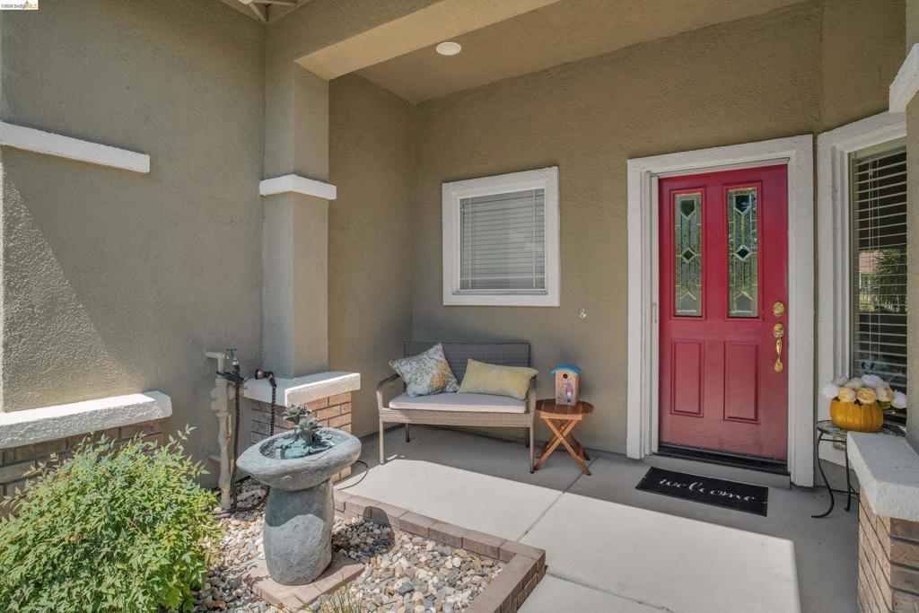 601 Pomona Dr