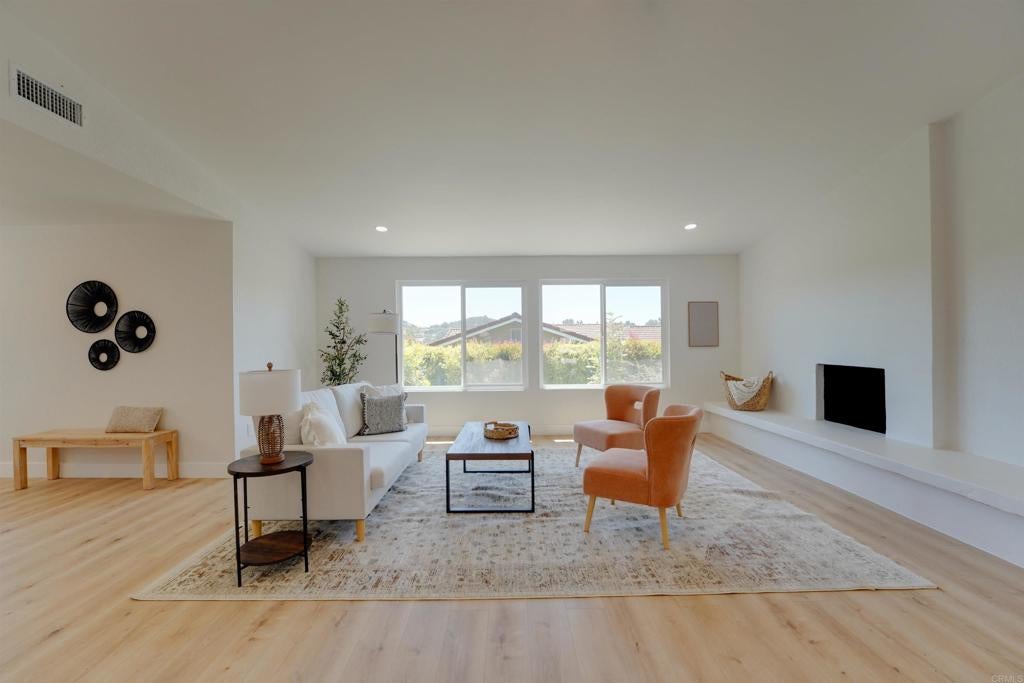 10236 Lake Meadow Lane