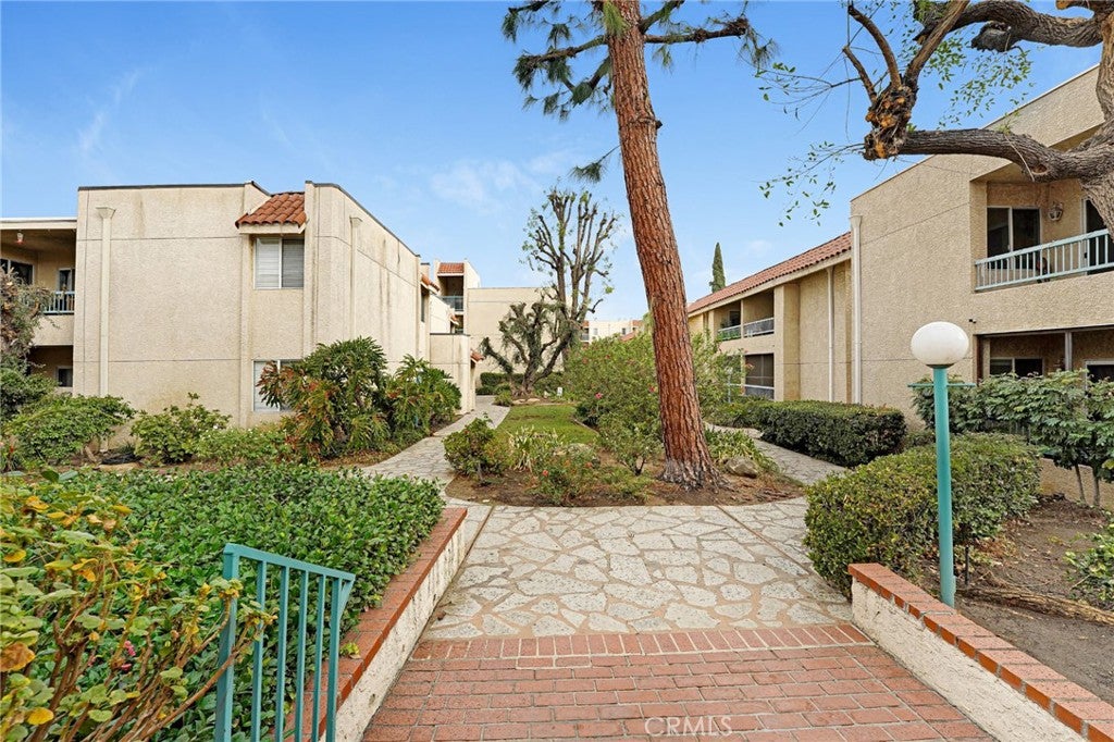 18307 Burbank Boulevard 64