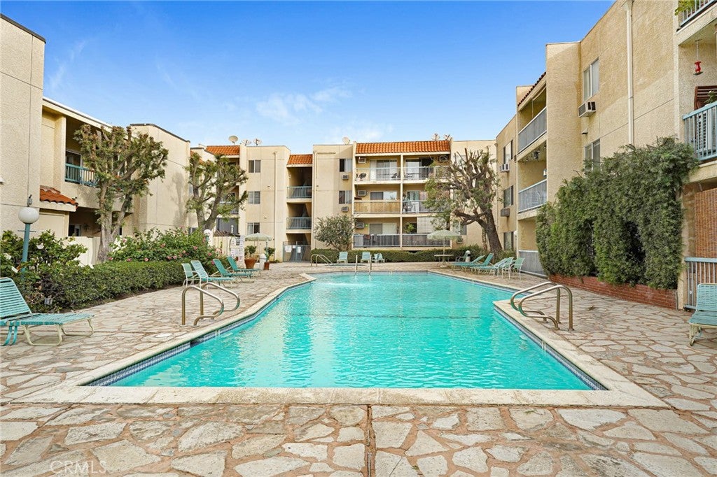 18307 Burbank Boulevard 64