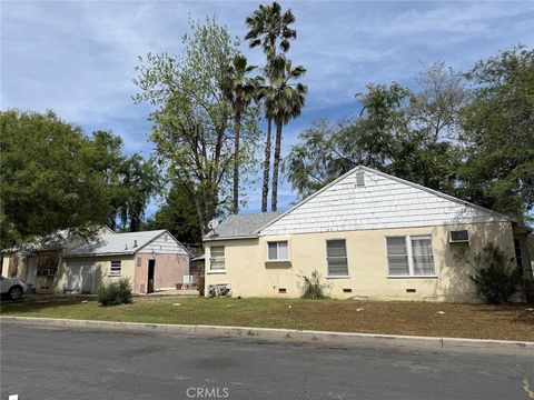 Photo of 5003 Kester Avenue, Sherman Oaks, CA 91403 (MLS # SR26071403)