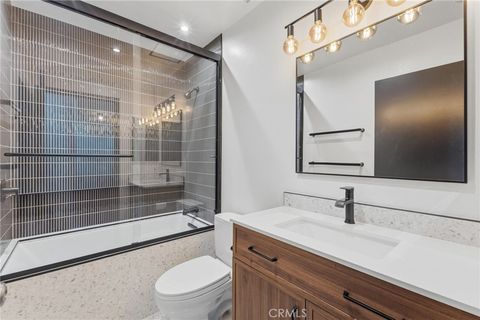 Tiny photo for 42732 Tierra Robles Pl, Temecula, CA 92592 (MLS # SW26085749)