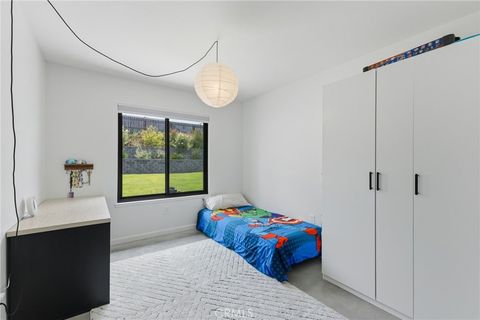 Tiny photo for 42732 Tierra Robles Pl, Temecula, CA 92592 (MLS # SW26085749)