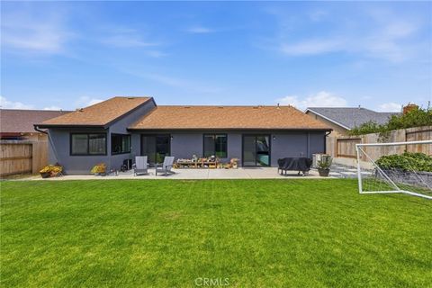 Tiny photo for 42732 Tierra Robles Pl, Temecula, CA 92592 (MLS # SW26085749)