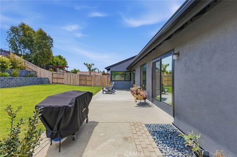 Tiny photo for 42732 Tierra Robles Pl, Temecula, CA 92592 (MLS # SW26085749)