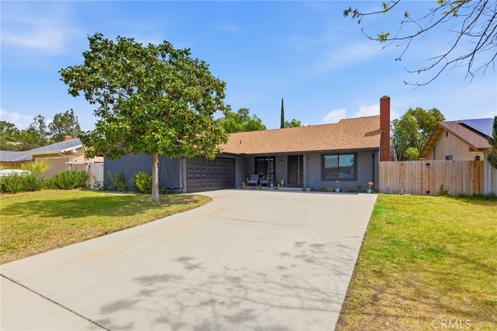 42732 Tierra Robles