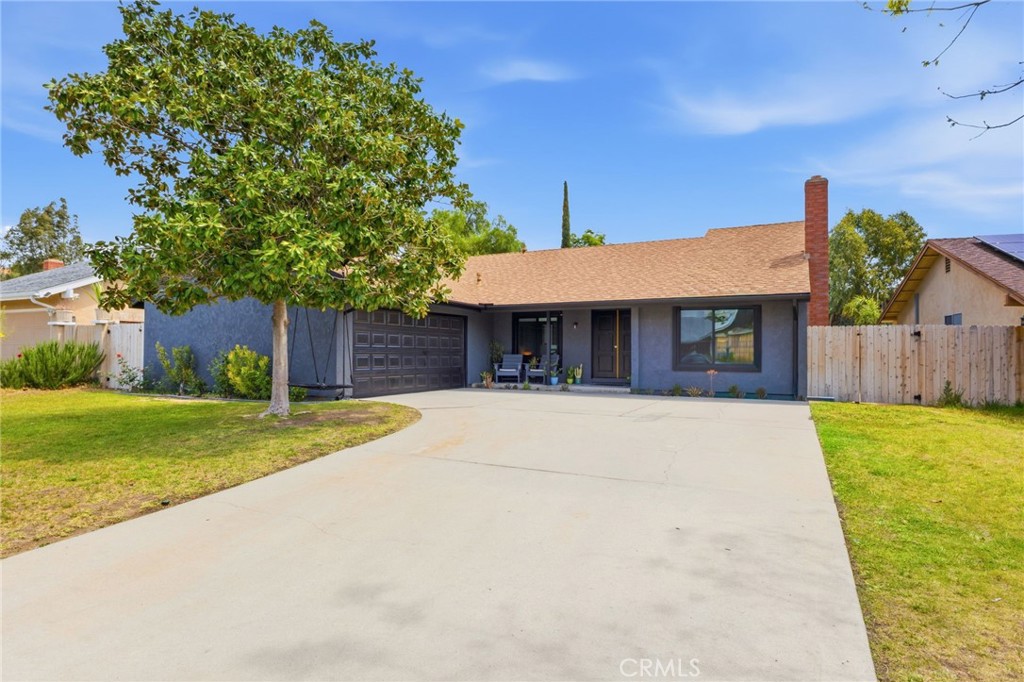 42732 Tierra Robles