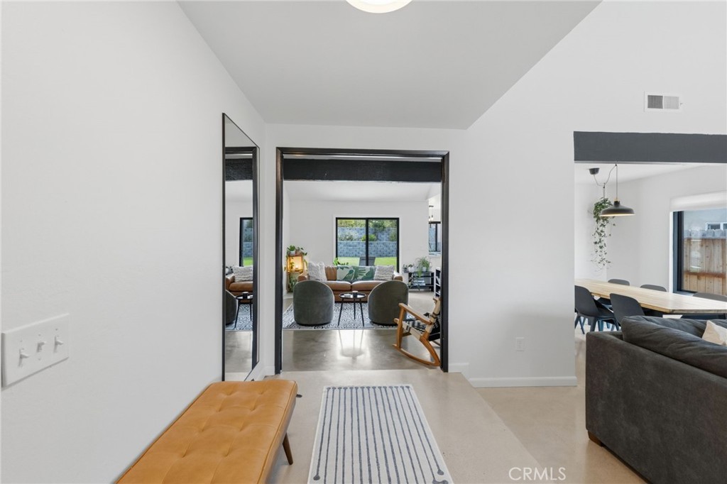 42732 Tierra Robles