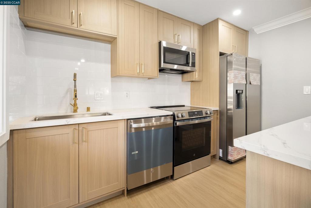 DIABLO HILLS - Residential