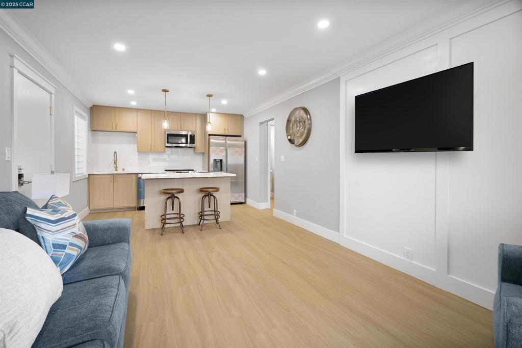 DIABLO HILLS - Residential