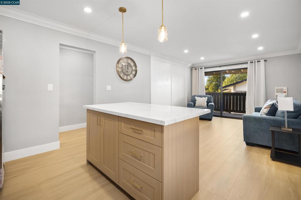 DIABLO HILLS - Residential