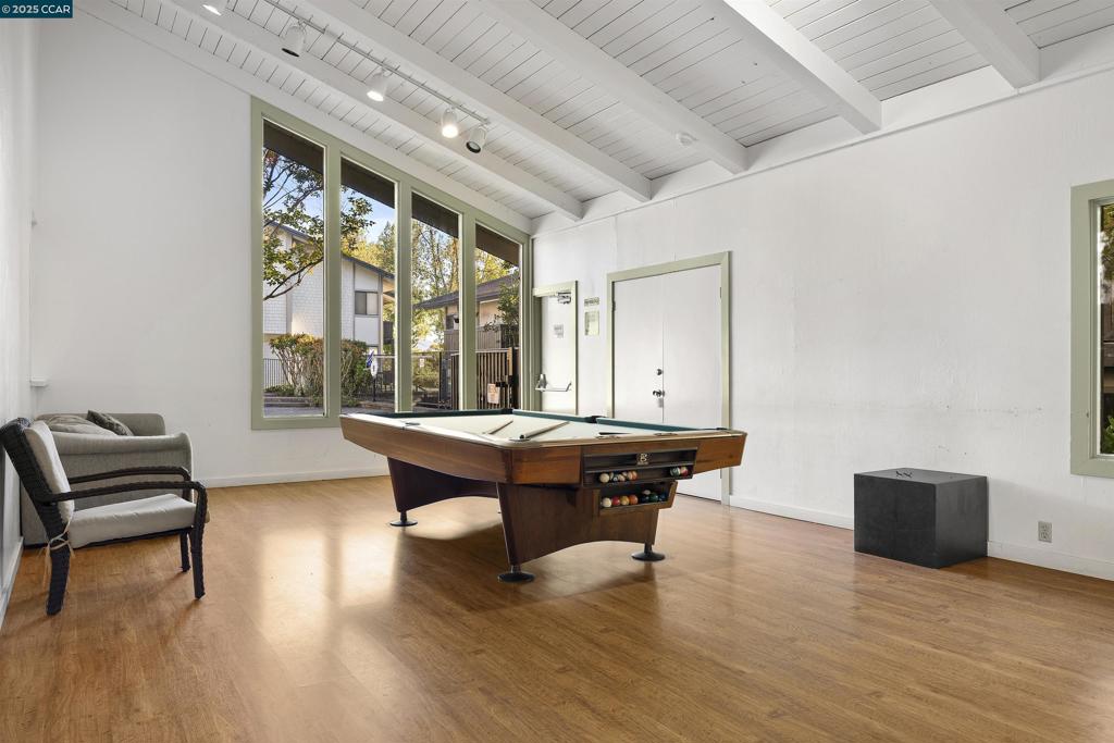 DIABLO HILLS - Residential