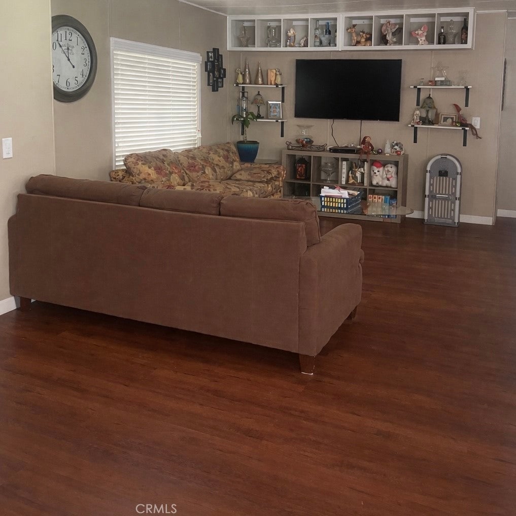 175 N Manzanita Court