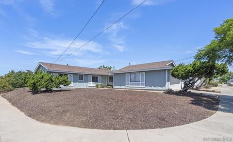 Photo of 6614 Dennison St St, San Diego, CA 92122 (MLS # 250036751SD) Photo of 6614 Dennison St St, San Diego, CA 92122 (MLS # 250036751SD)