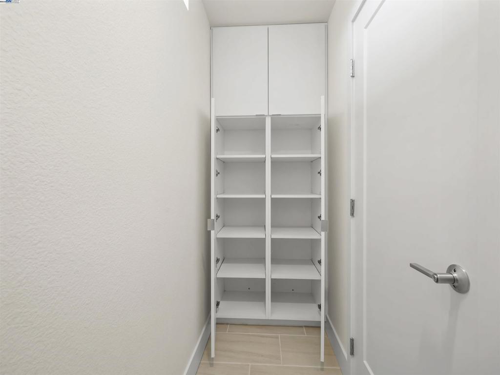 CENTRAL FREMONT - Residential