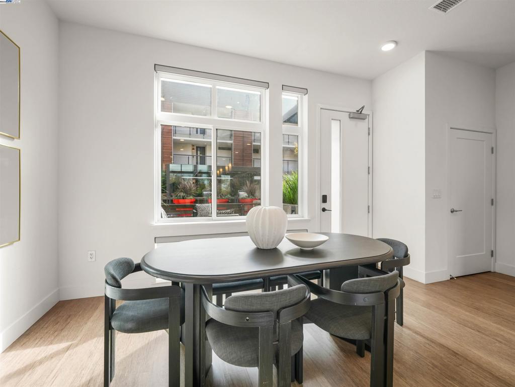 CENTRAL FREMONT - Residential