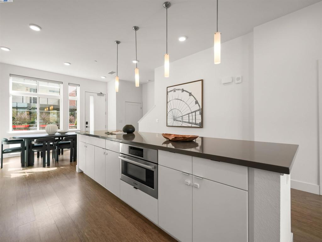 CENTRAL FREMONT - Residential