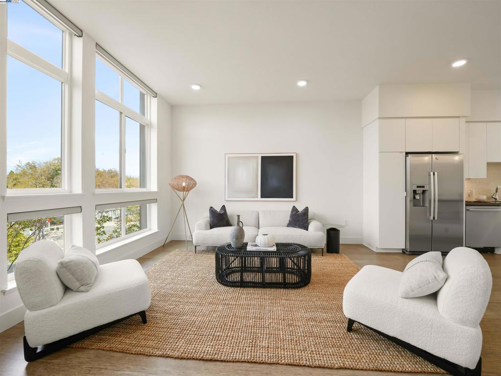 CENTRAL FREMONT - Residential