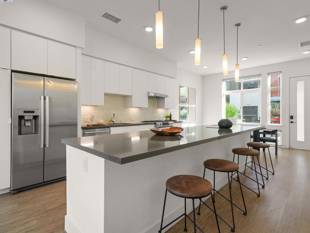 CENTRAL FREMONT - Residential