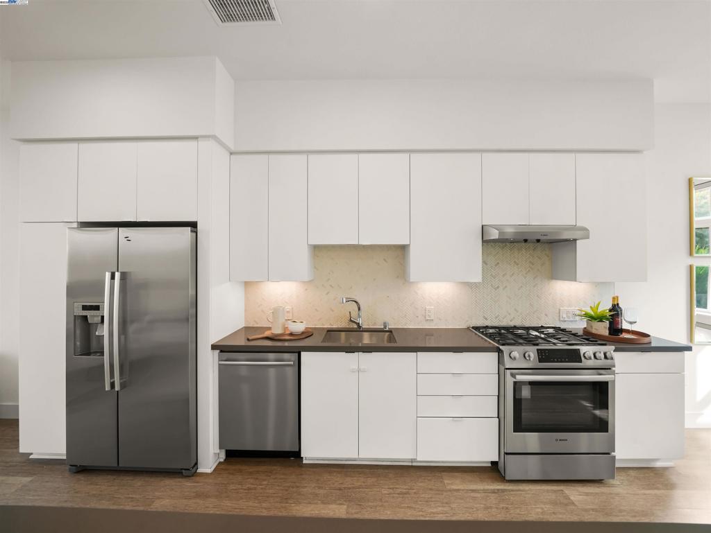 CENTRAL FREMONT - Residential